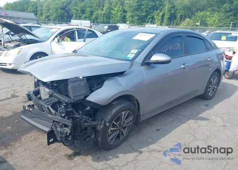 2023 Kia Forte Lx/Lxs из США, поврежденный, VIN 3KPF24AD2PE665402